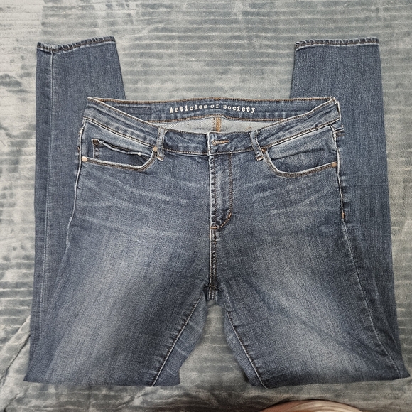 Articles Of Society Medium Wash Skinny Jeans! - Picture 2 of 8